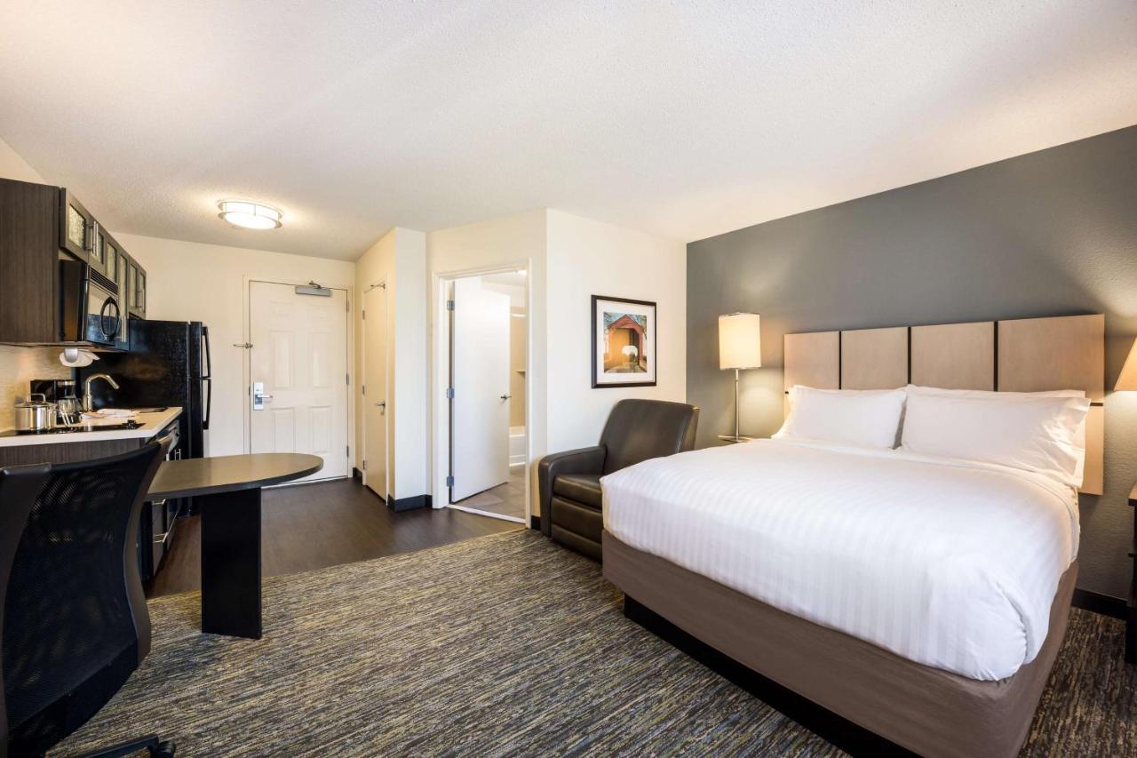 Sonesta Simply Suites Boston Брейнтри Экстерьер фото