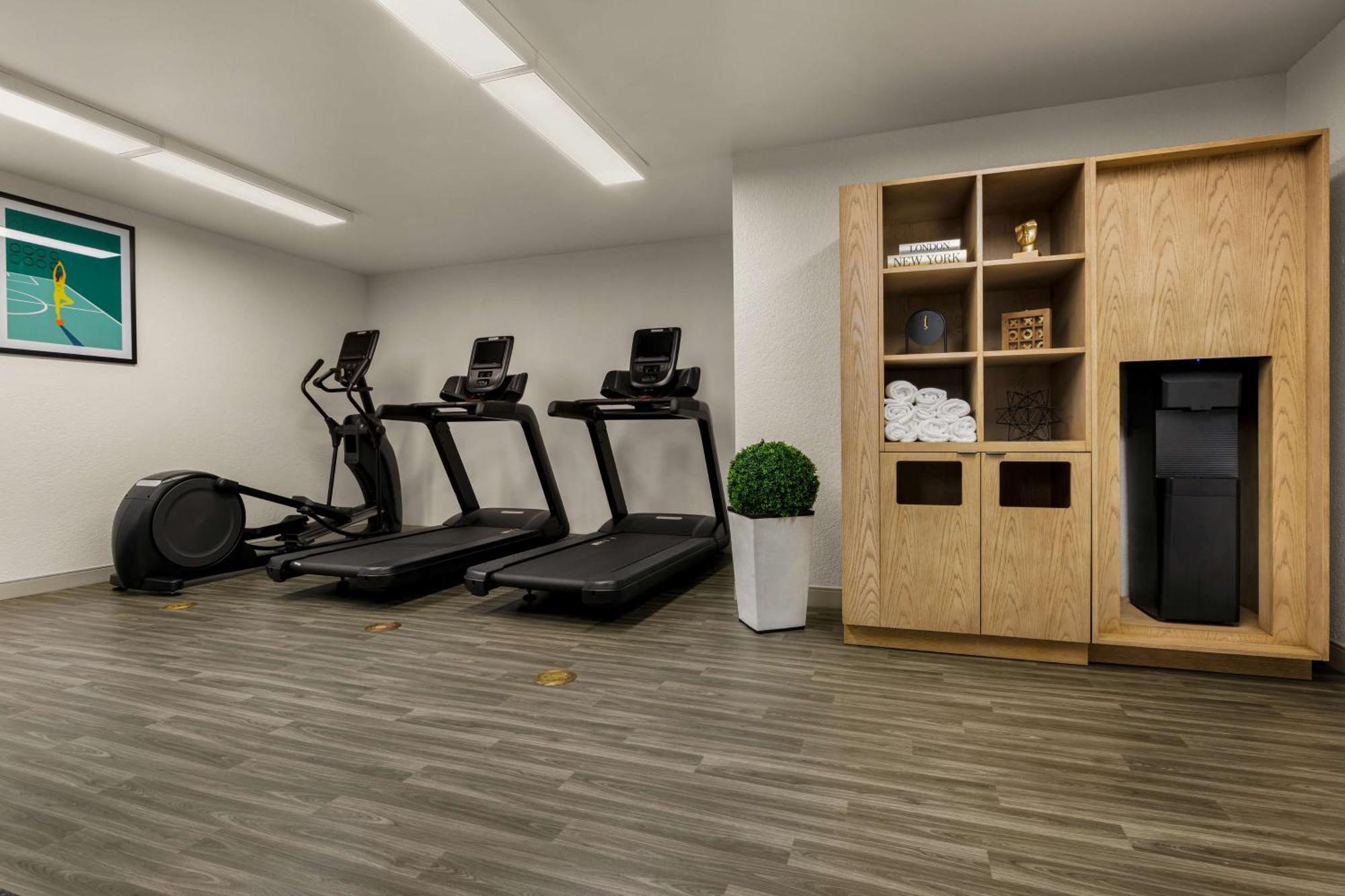 Sonesta Simply Suites Boston Брейнтри Экстерьер фото