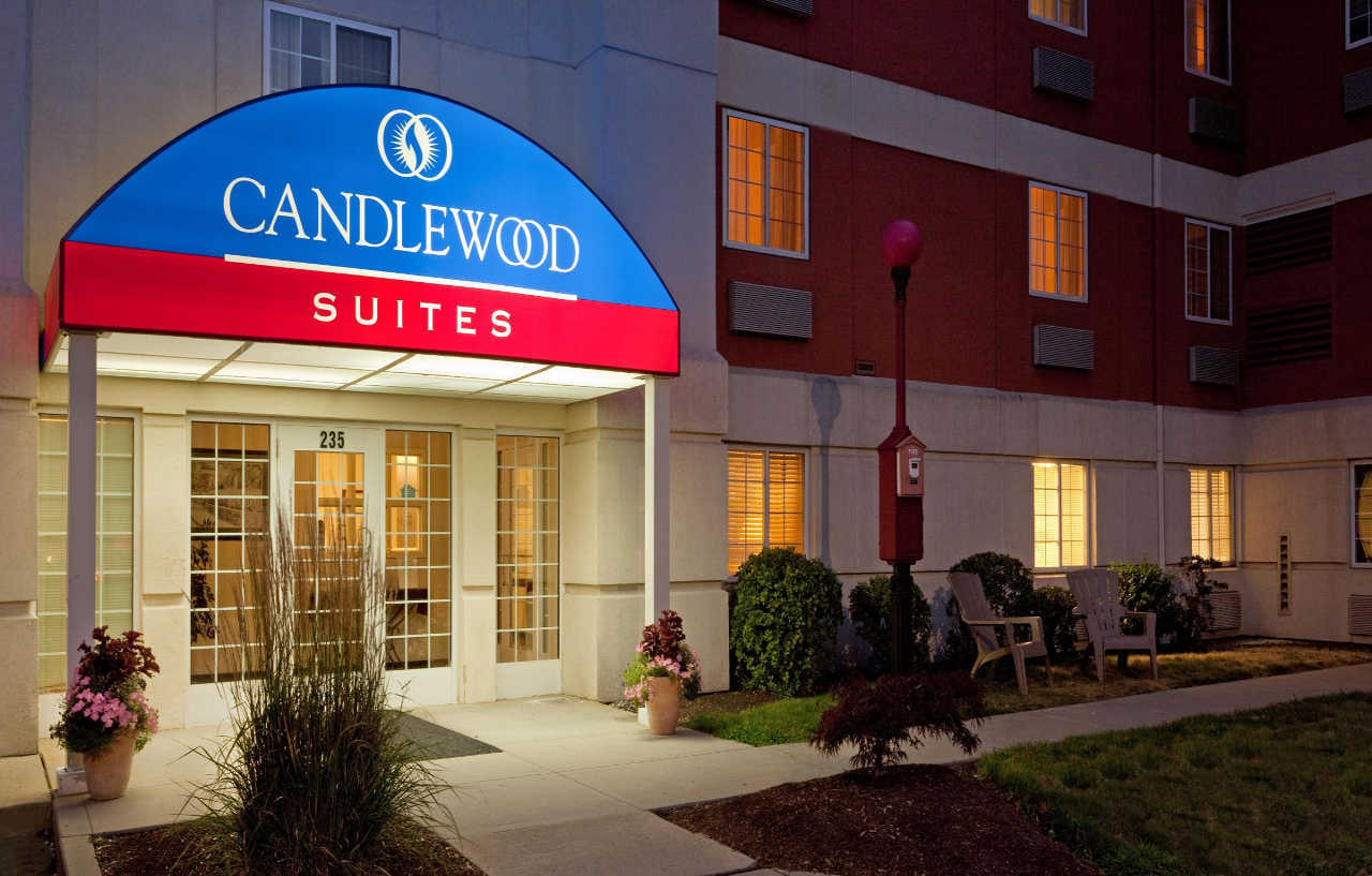 Sonesta Simply Suites Boston Брейнтри Экстерьер фото