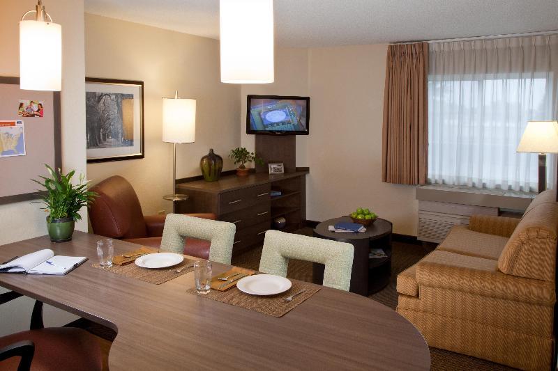 Sonesta Simply Suites Boston Брейнтри Экстерьер фото